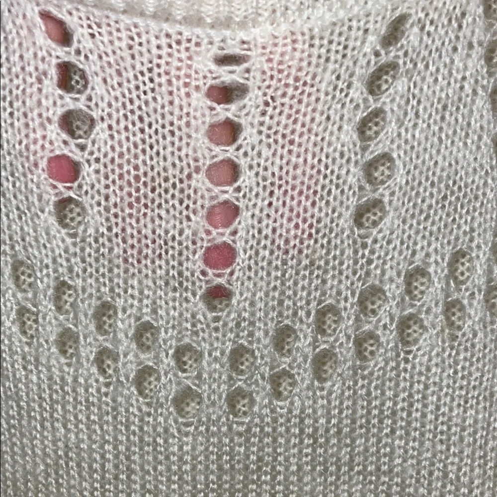 White Crew Neck Sweater with Soft Knit Material and Relaxed Fit - Picture 5 of 7